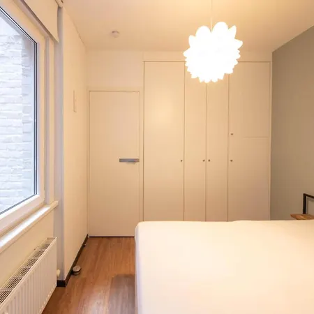 Pretty With Balcony דירה אוסטנדה